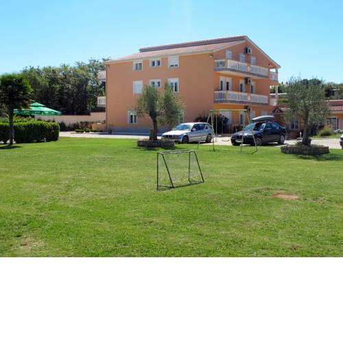 Apartment Villa Rok (PUL230)