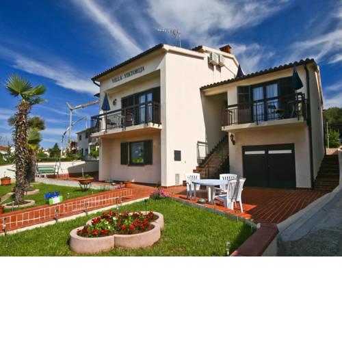 Apartment VILLA VIKTORIJA