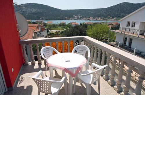 Apartment Vinisce 4886d