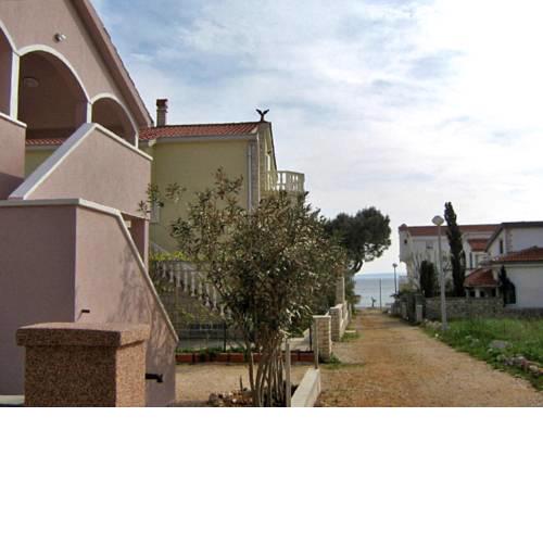 Apartment Vir Beach