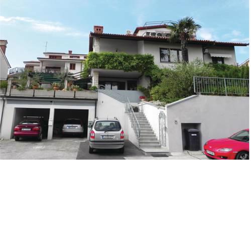 Apartment Vojkova ulica M-973
