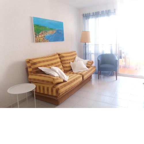 Apartment with 2 bedrooms in Alcanar with wonderful sea view shared pool enclosed garden 100 m from the beach
