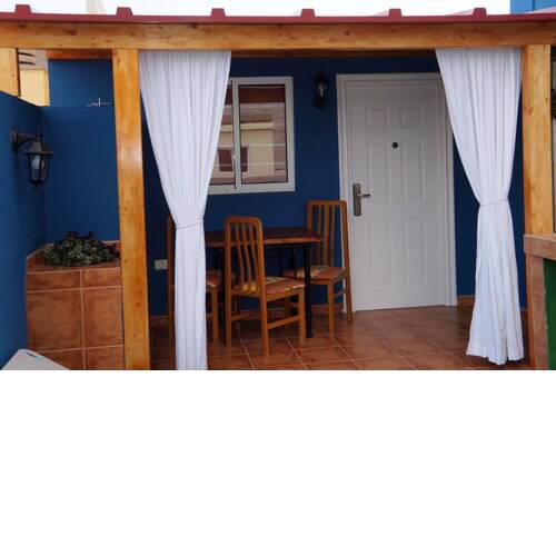 Apartment with 2 bedrooms in Arona with WiFi