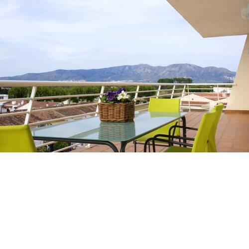 Apartment with 2 bedrooms in Empuriabrava with wonderful mountain view shared pool furnished terrace 900 m from the beach