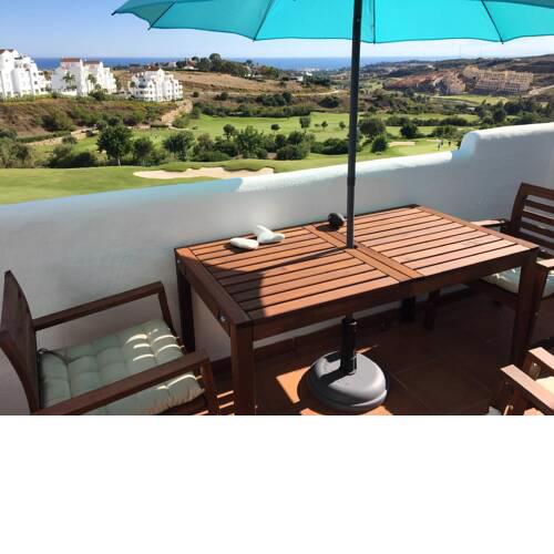 Apartment with 2 bedrooms in Estepona with wonderful sea view shared pool furnished terrace 8 km from the beach