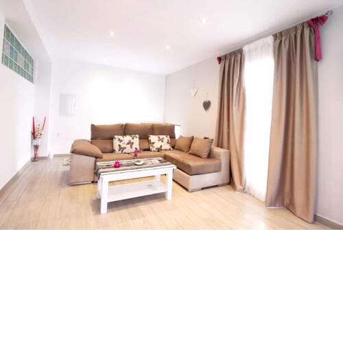 Apartment with 2 bedrooms in Frigiliana with WiFi 7 km from the beach