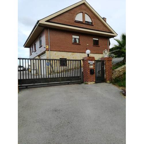 Apartment with 2 bedrooms in Hinojedo with wonderful city view shared pool and WiFi 5 km from the beach