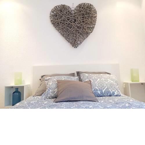 Apartment with 2 bedrooms in La Adrada with wonderful mountain view and furnished terrace
