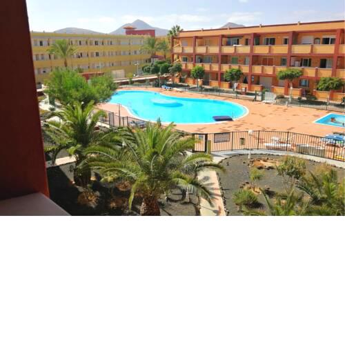 Apartment with 2 bedrooms in La Oliva with wonderful sea view shared pool furnished terrace 2 km from the beach