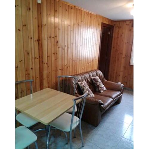 Apartment with 2 bedrooms in Lage 100 m from the beach