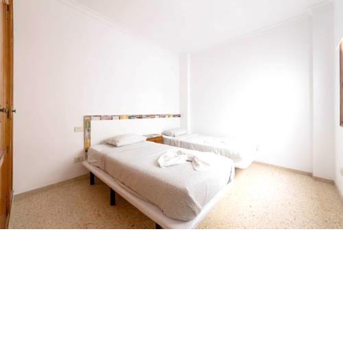Apartment with 2 bedrooms in Las Palmas de Gran Canaria with wonderful city view balcony and WiFi 300 m from the beach