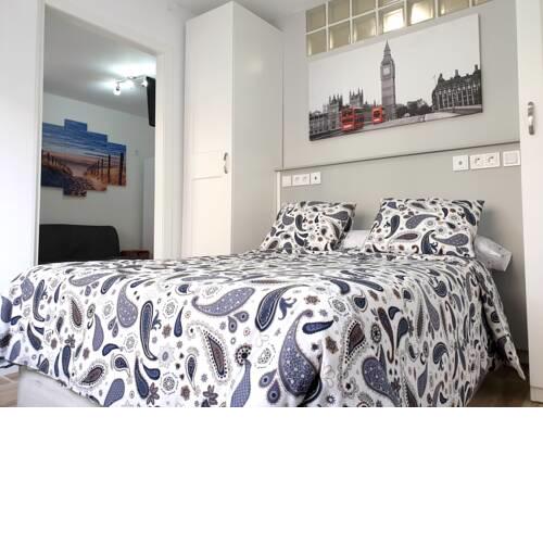 Apartment with 2 bedrooms in Madrid with WiFi