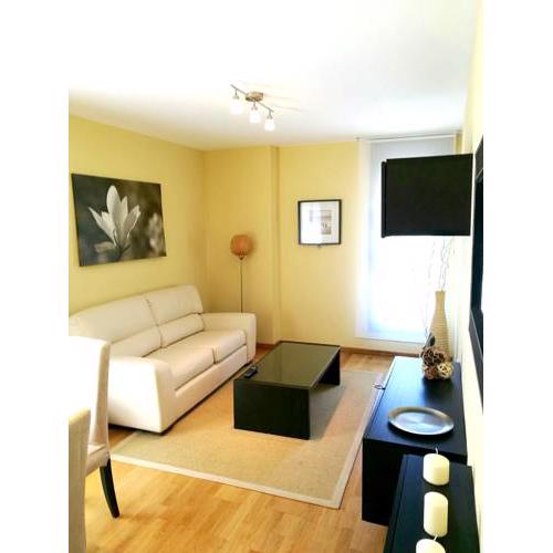 Apartment with 2 bedrooms in Puerto de Vega with terrace 3 km from the beach