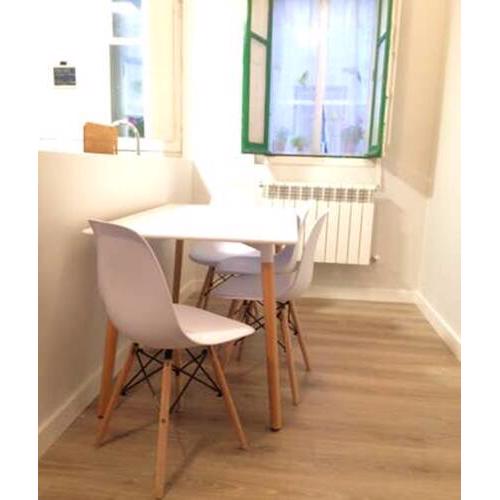 Apartment with 2 bedrooms in Salamanca Apart Bajo Izquierdo with WiFi