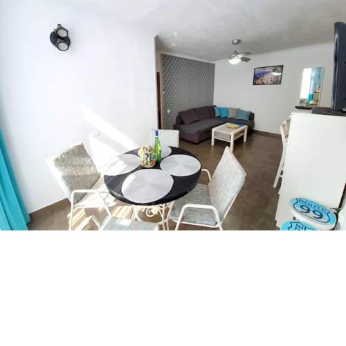 Apartment with 2 bedrooms in San Bartolome de Tirajana with shared pool and WiFi