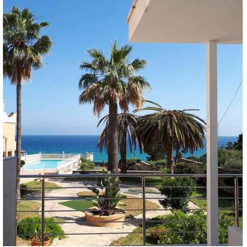 Apartment with 2 bedrooms in Tarragona with wonderful sea view shared pool furnished garden 250 m from the beach
