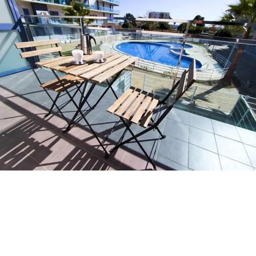 Apartment with 3 bedrooms in Cambrils with wonderful sea view shared pool enclosed garden 500 m from the beach