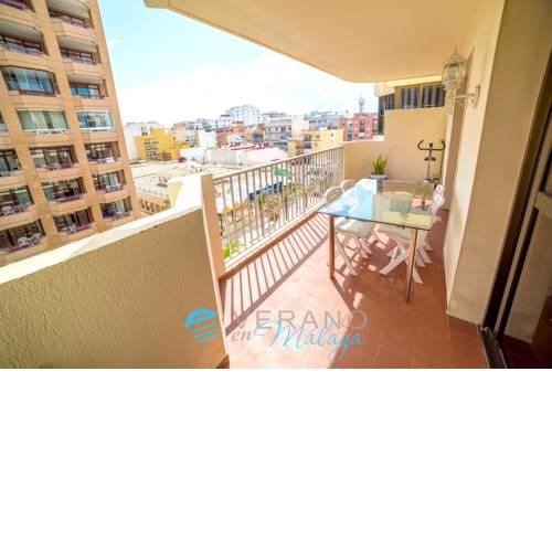 Apartment with 3 bedrooms in Fuengirola with wonderful city view furnished terrace and WiFi 500 m from the beach
