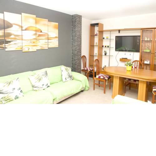 Apartment with 3 bedrooms in Garrucha with wonderful sea view and terrace 200 m from the beach