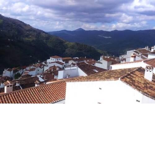 Apartment with 3 bedrooms in Jubrique