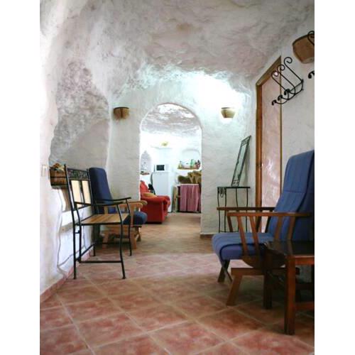 Apartment with 3 bedrooms in Orce with wonderful mountain view and furnished terrace 300 m from the slopes
