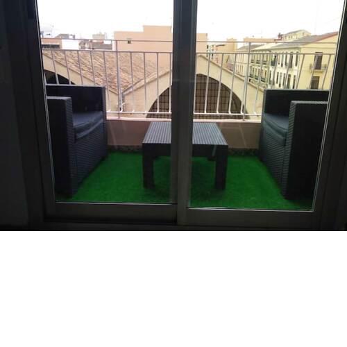 Apartment with 3 bedrooms in Valencia with WiFi