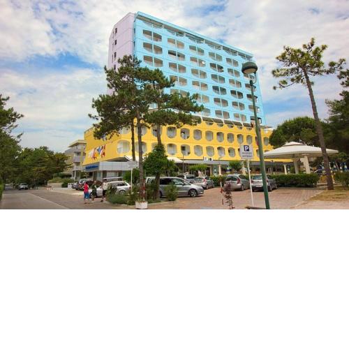 Apartment with Amazing Sea view in Lignano Pineta