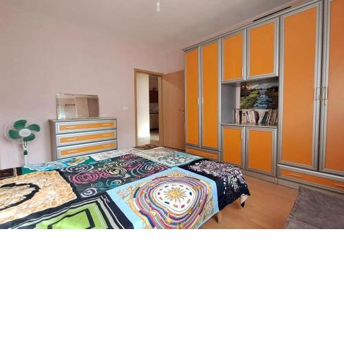 Apartment with Beach Access