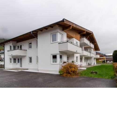 Apartment with beautiful view near Zell am See & Kaprun, with sauna