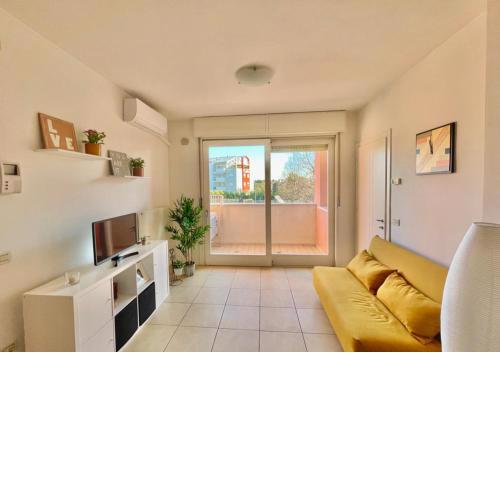 Apartment with free parking near the center