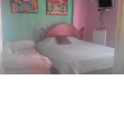 apartment with garden and barbecue 1 km of the beach