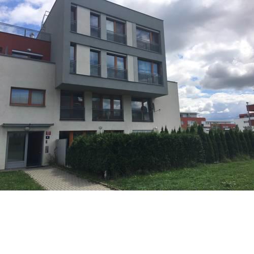 Apartment with garden near Aquapark