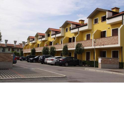 Apartment with Heater and AC in Rosolina Mare by Beahost Rentals
