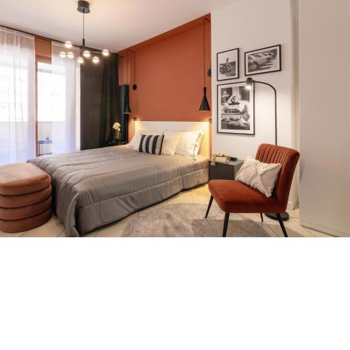 Apartment with Jacuzzi Suite and 100-m2 terrace