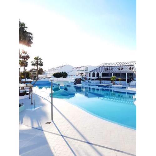 Apartment with one bedroom in Costa del Silencio with shared pool and enclosed garden