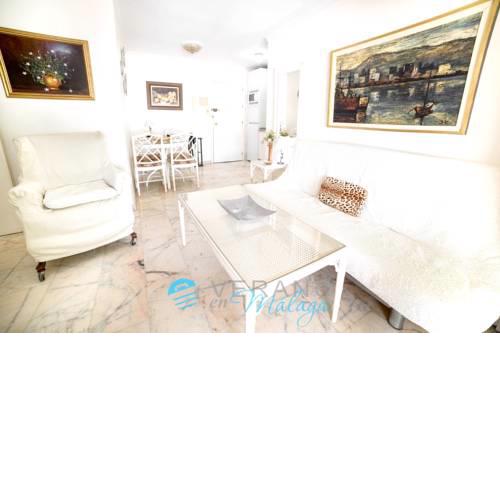 Apartment with one bedroom in Fuengirola with wonderful mountain view and terrace