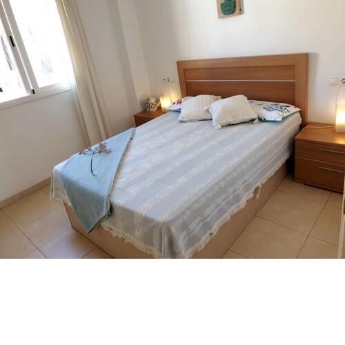 Apartment with one bedroom in Fuengirola with wonderful sea view shared pool balcony 30 m from the beach