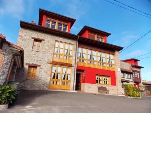 Apartment with one bedroom in Llanes with wonderful mountain view furnished terrace and WiFi 3 km from the beach