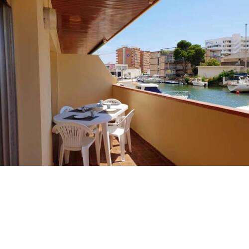 Apartment with one bedroom in Roses with shared pool furnished terrace and WiFi 350 m from the beach