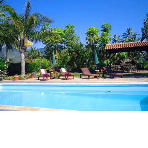 Apartment with one bedroom in San Cristobal de La Laguna with wonderful sea view shared pool enclosed garden