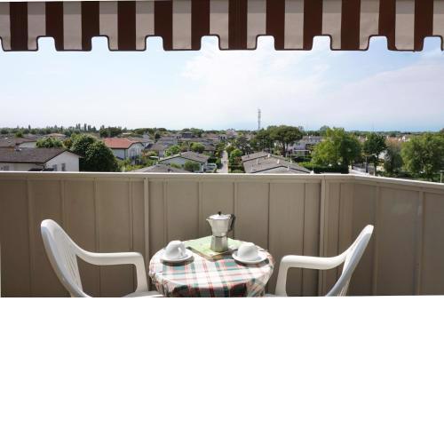 Apartment With Pool In Excellent Location
