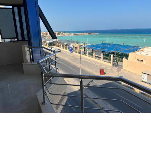 Apartment with sea view