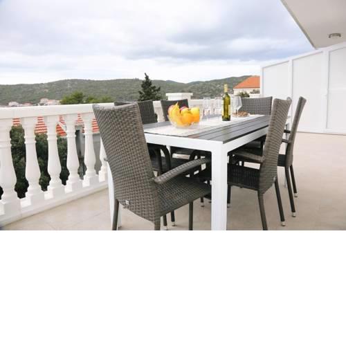 Apartment Zavalatica 4459c
