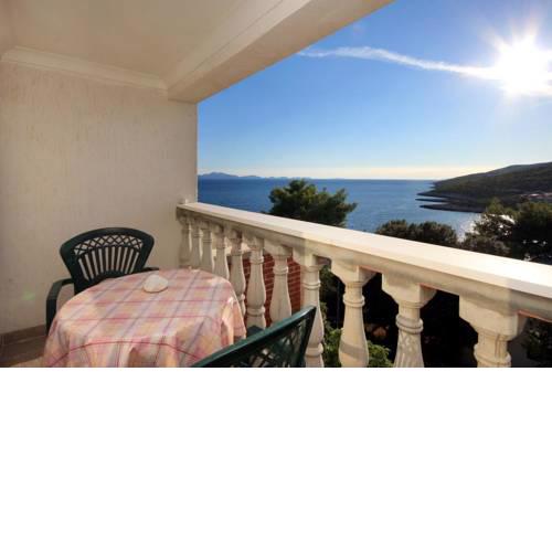 Apartment Zavalatica 9144b