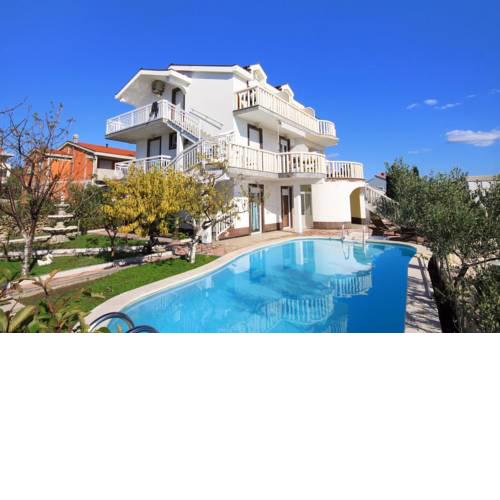 Apartment Zecevo Rtic 8366a