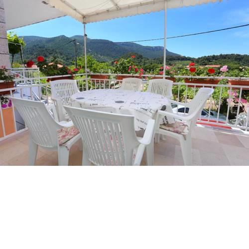 Apartment Zuljana 252b