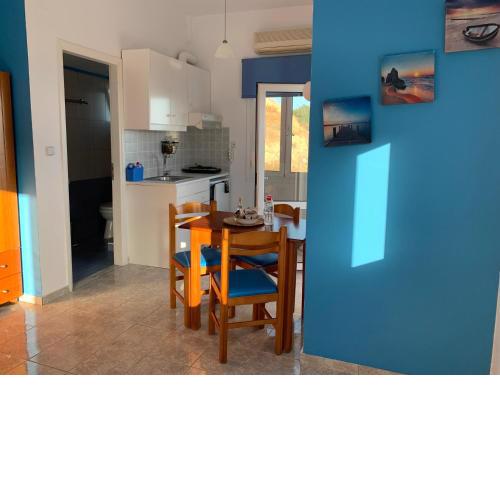 APARTMENT(10) WITH SEE VIEW