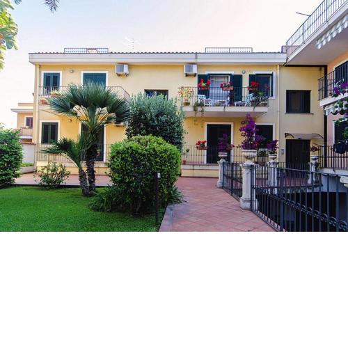 Apartments Acquamarina, Acireale
