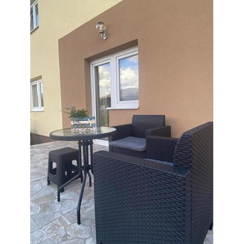 Apartments Adian
