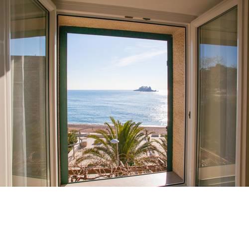 Apartments Adria
